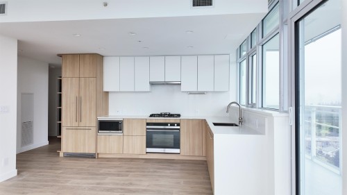 2008-505 Nelson Street, Coquitlam, BC 