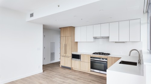 2008-505 Nelson Street, Coquitlam, BC 