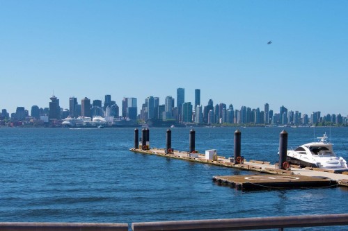 Th13-108 8Th Street E, North Vancouver, BC 