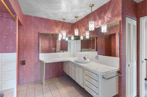 1208 Alderside Road, Port Moody, BC 