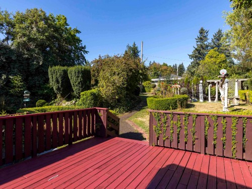 1937 Tolmie Street, Vancouver, BC 