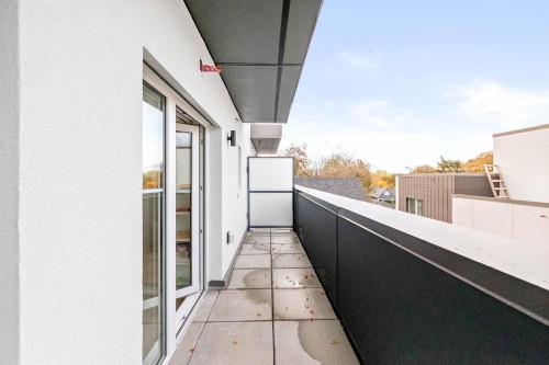 2071 1St Avenue E, Vancouver, BC 