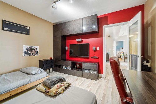 201-14300 Riverport Way, Richmond, BC 