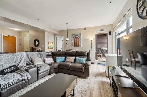 201-14300 Riverport Way, Richmond, BC 