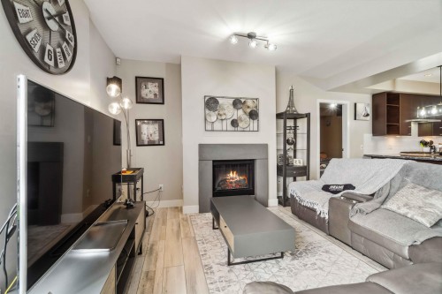 201-14300 Riverport Way, Richmond, BC 