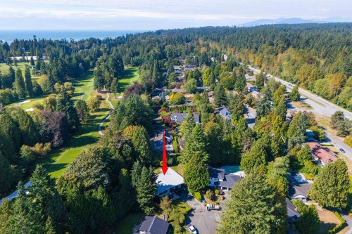 8 Halss Crescent, Vancouver, BC 