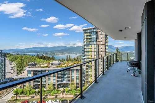 1201-8761 University Crescent, Burnaby, BC 