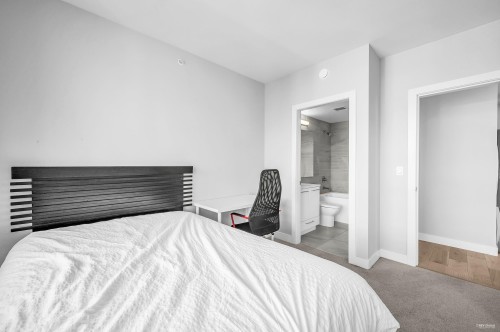 1201-8761 University Crescent, Burnaby, BC 