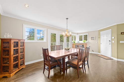 4622 Cove Cliff Road, North Vancouver, BC 