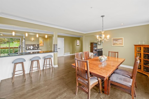 4622 Cove Cliff Road, North Vancouver, BC 