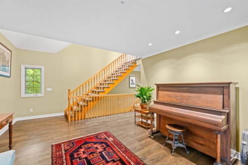 4622 Cove Cliff Road, North Vancouver, BC 