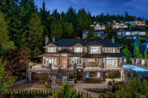 2495 Hudson Court, West Vancouver, BC 