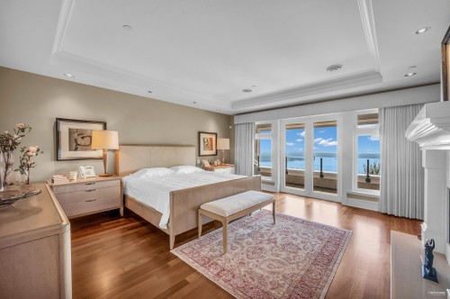 2495 Hudson Court, West Vancouver, BC 