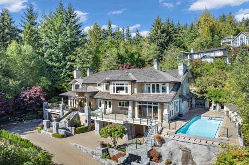 2495 Hudson Court, West Vancouver, BC 