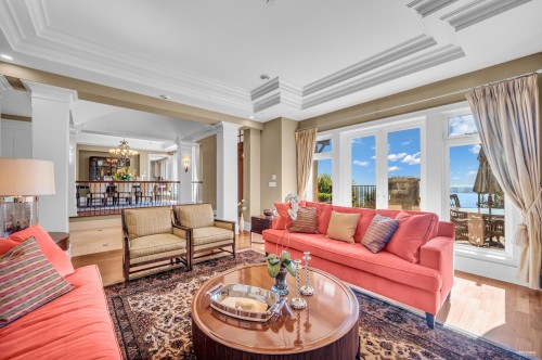 2495 Hudson Court, West Vancouver, BC 