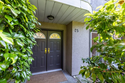 25-12438 Brunswick Place, Richmond, BC 