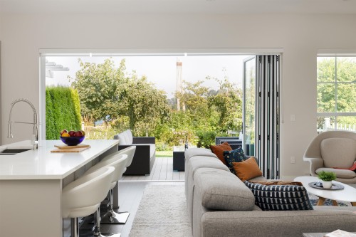 2-5551 Admiral Way, Delta, BC 