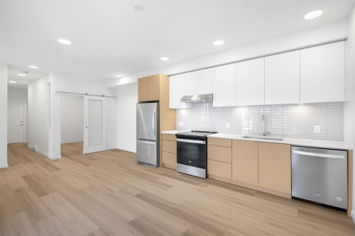 400-37994 Second Avenue, Squamish, BC 