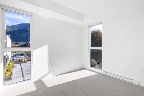 400-37994 Second Avenue, Squamish, BC 