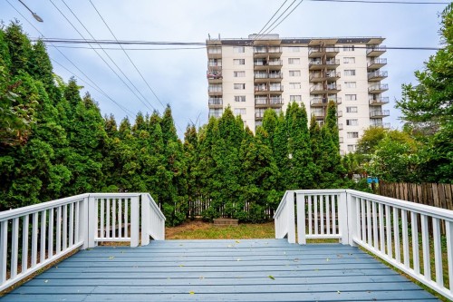 202 Seventh Street, New Westminster, BC 