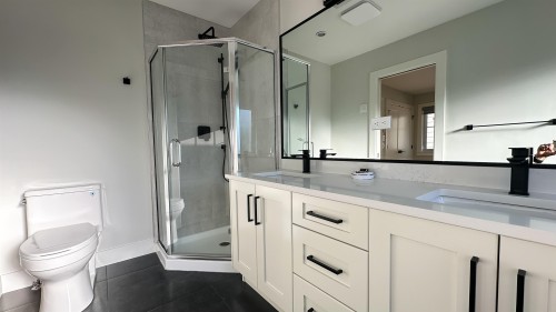 4903A 53 Street, Delta, BC 