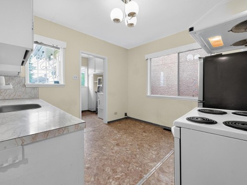 3069 18Th Avenue E, Vancouver, BC 