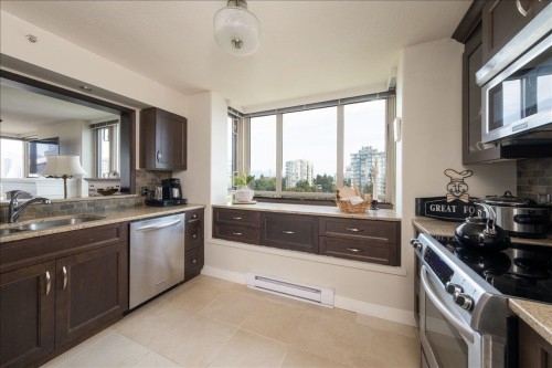 802-1405 12Th Avenue W, Vancouver, BC 