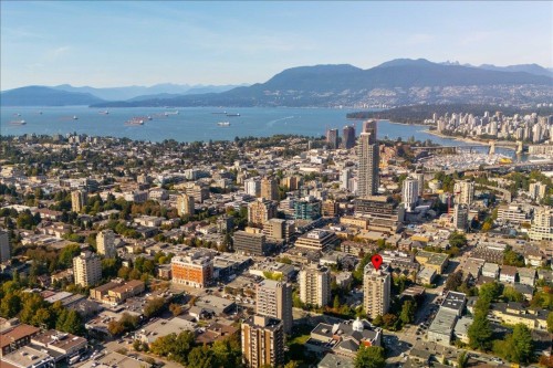 802-1405 12Th Avenue W, Vancouver, BC 