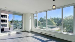 304-5515 Boundary Road  Vancouver, BC V5R 0E3