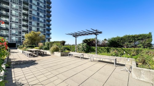 304-5515 Boundary Road, Vancouver, BC 