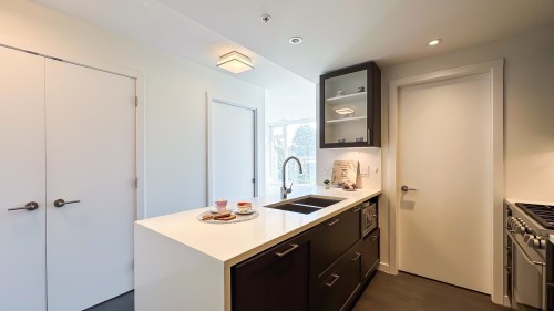 304-5515 Boundary Road, Vancouver, BC 