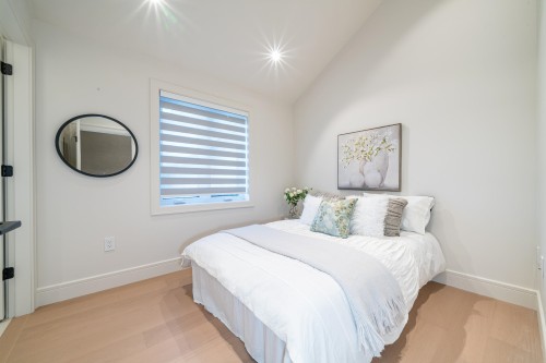 3847 26Th Avenue W, Vancouver, BC 