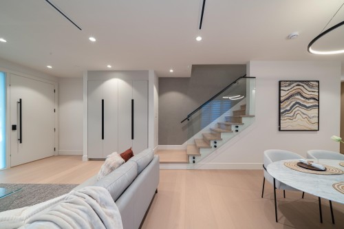 3847 26Th Avenue W, Vancouver, BC 