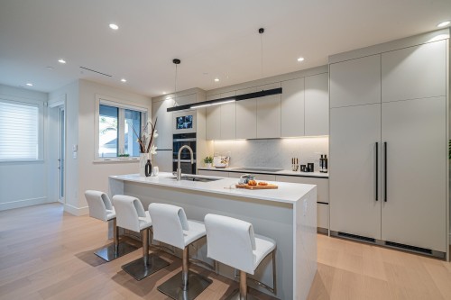 3847 26Th Avenue W, Vancouver, BC 