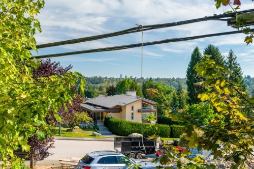 4325 Mahon Avenue, Burnaby, BC 