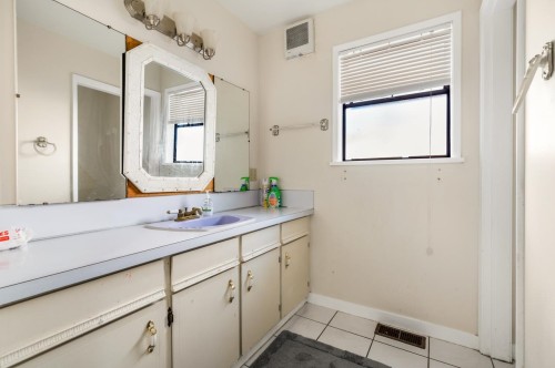 4325 Mahon Avenue, Burnaby, BC 