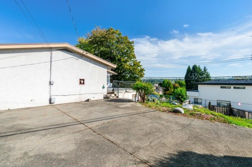 4325 Mahon Avenue, Burnaby, BC 