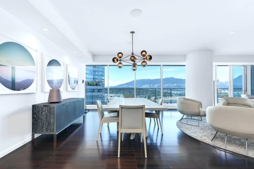 230X-1011 Cordova W, Vancouver, BC 