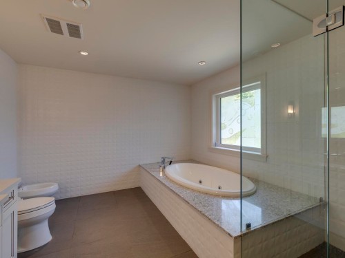 607 Glenmaroon Road, West Vancouver, BC 