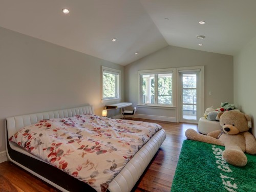 607 Glenmaroon Road, West Vancouver, BC 