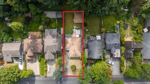 2239 Windridge Drive  North Vancouver, BC V7H 1B6