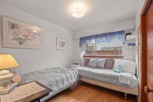 2239 Windridge Drive, North Vancouver, BC 