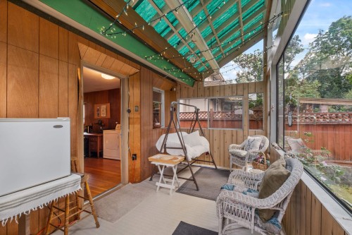 2239 Windridge Drive, North Vancouver, BC 