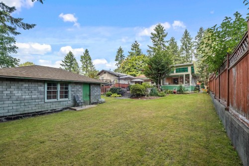 2239 Windridge Drive, North Vancouver, BC 