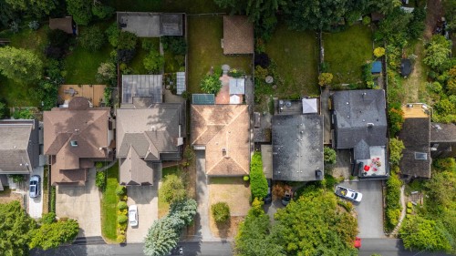 2239 Windridge Drive, North Vancouver, BC 