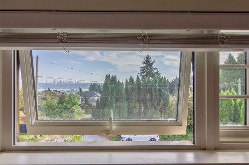 903 Walls Avenue, Coquitlam, BC 