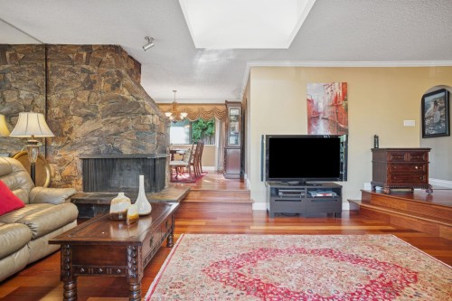 7730 Stanley Street, Burnaby, BC 