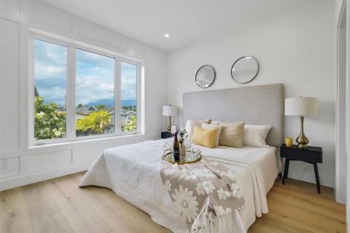 2-3216 Venables Street, Vancouver, BC 