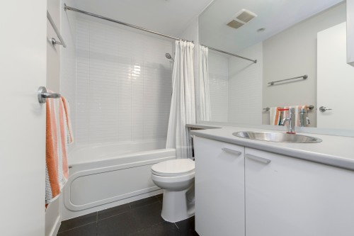 128 Dunsmuir Street, Vancouver, BC 