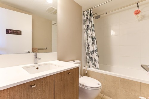 1001-6951 Elmbridge Way, Richmond, BC 